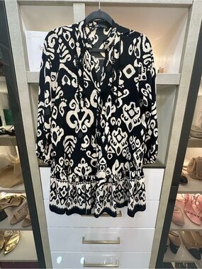 Zara Black and Cream Printed Dress Size large